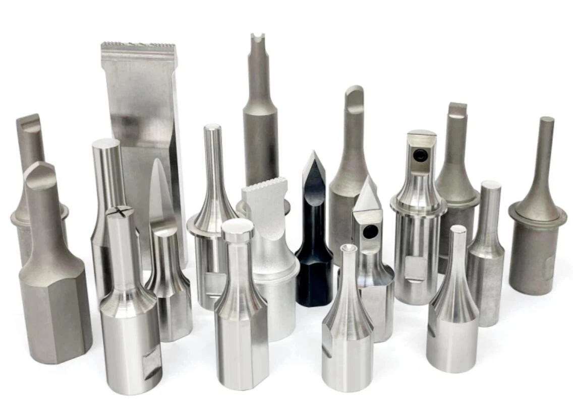 ultrasonic spot welder horn